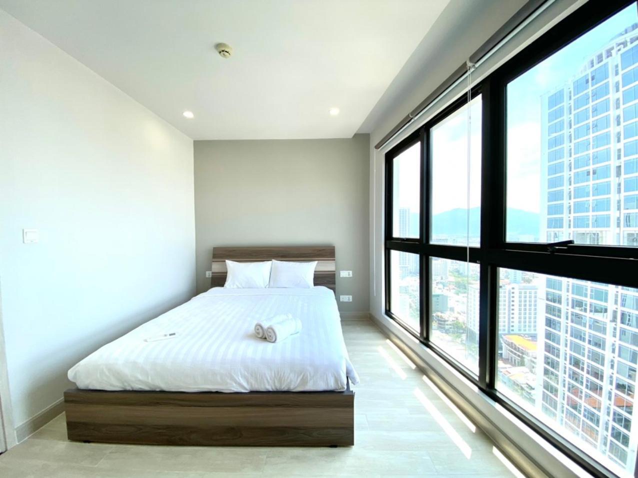 Wise Stay Gold Coast Apartment Нячанг Номер фото