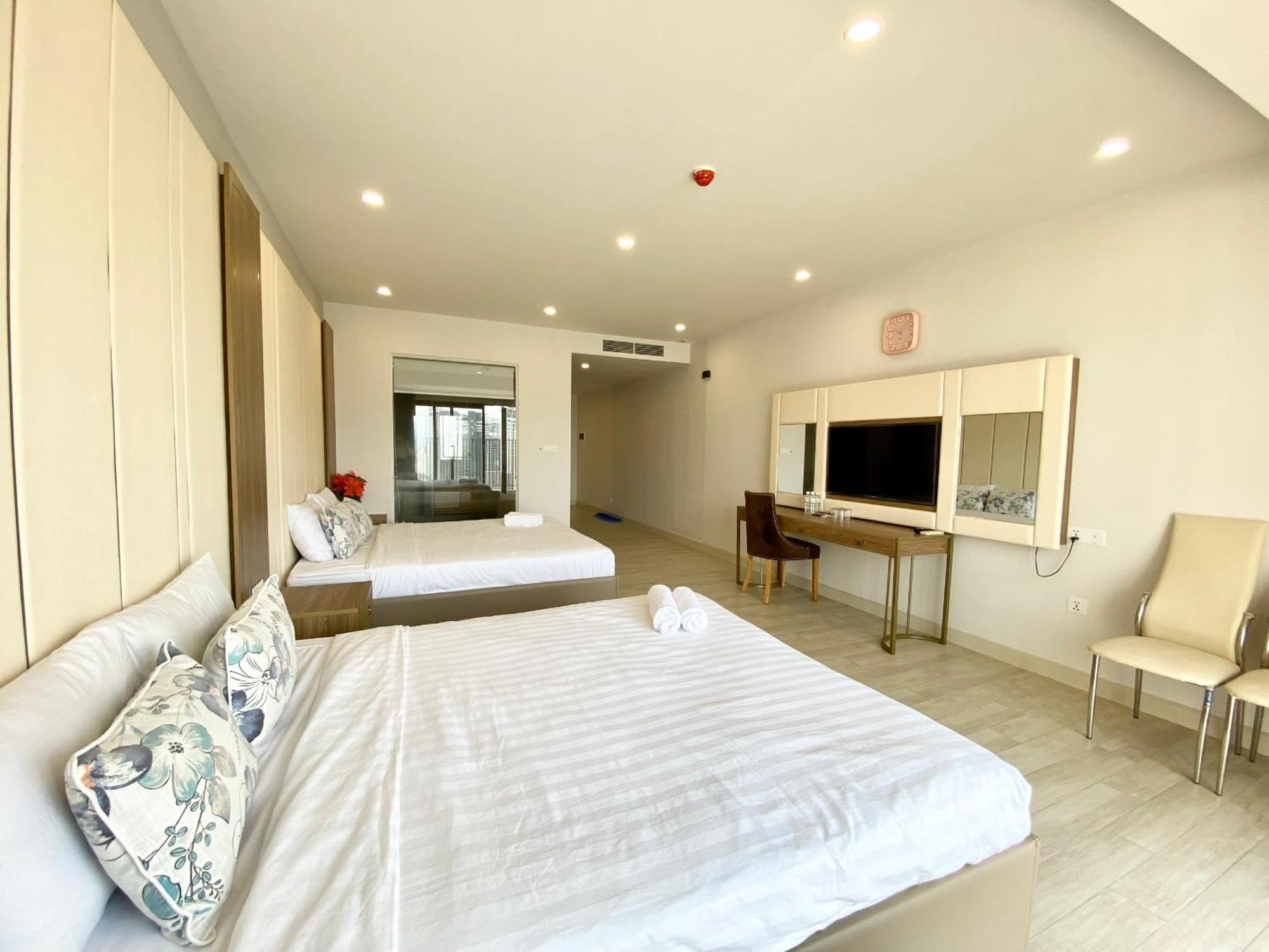 Wise Stay Gold Coast Apartment Нячанг Номер фото