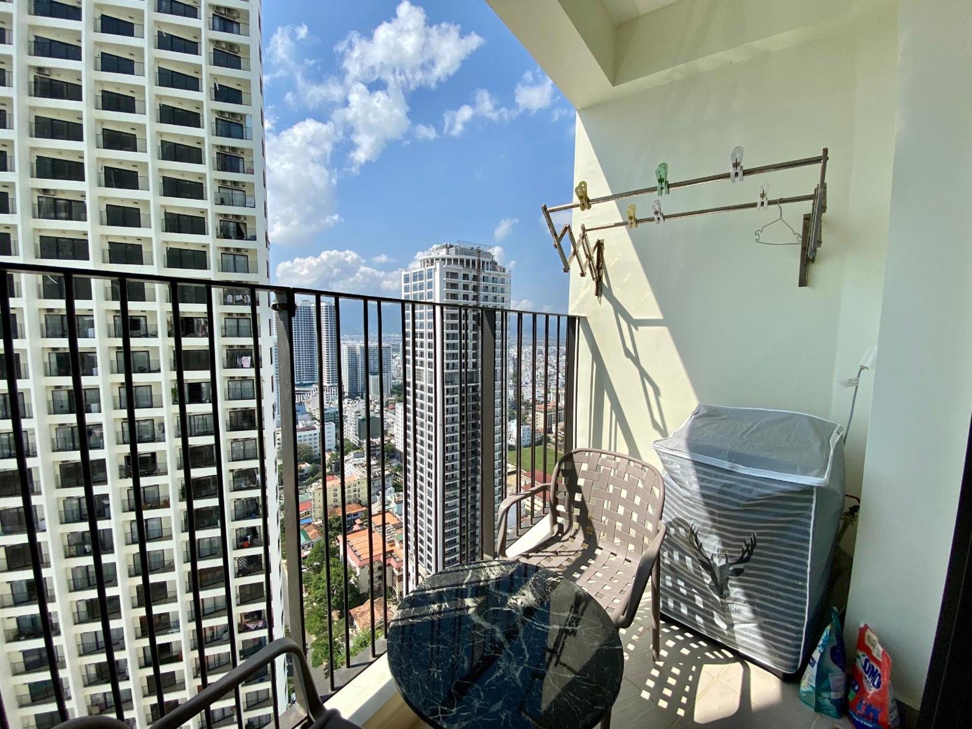 Wise Stay Gold Coast Apartment Нячанг Номер фото
